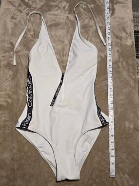 Calvin Klein 1 piece white bathing suit womans small